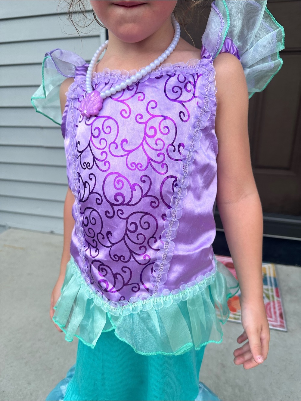 Disney | Little Mermaid Ariel Halloween Costume and Necklace | Size 6/6X - Picture 2 of 7